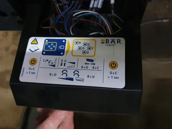 BAR BC 100 S4 - A4 Gebrauchter Autolift - OEM Teile image 3