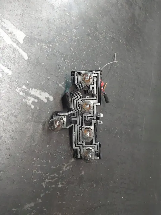 OEM 3B9945257B Feu Arrière Gauche VW Passat B5 image 3
