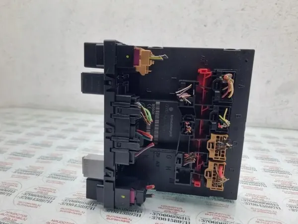 Módulo Confort VW OEM 3C8937049E para Passat B6 image 2