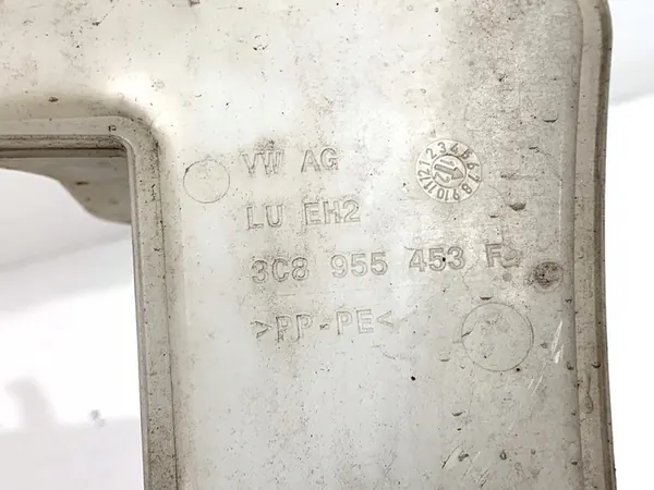 Pesunesteen Säiliö VW CC B7 Coupé 11-16 2.0 140HV 3C8955453F image 4