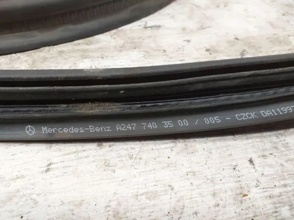 Baklucktätning OEM A2477403500 för Mercedes EQB GLB image 4