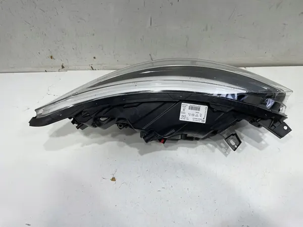 Vasen Ajovalaisin Alkuperäinen 260609454R Renault Captur image 8