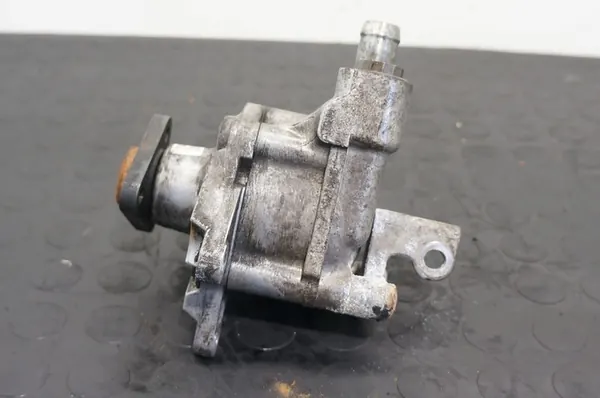 Porsche Panamera 970 Servostyrningspump OE 97034704906 image 2