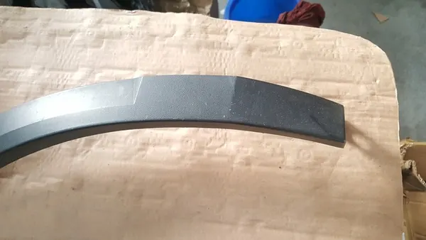 VW T-ROC Etu Oikea Lokasuoja Trim 2GA854732D OEM image 5