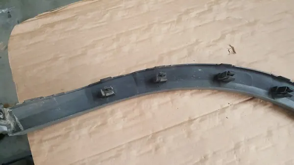 VW T-ROC Etu Oikea Lokasuoja Trim 2GA854732D OEM image 7