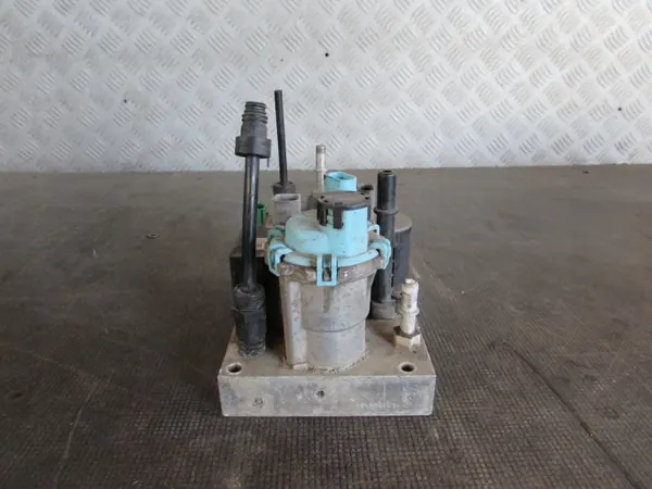 Begagnad AdBlue-pump OEM 85022215 för Volvo FH image 8
