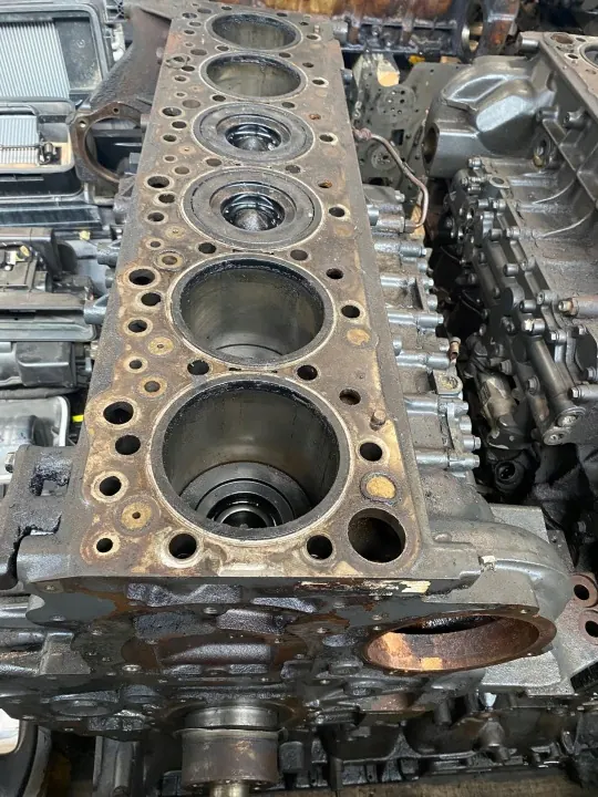 Motorblock OEM f3gfe611_141414 för Cursor 11 Euro 6 image 8