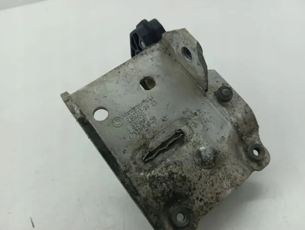 Linker Radiatorbevestiging OEM 7186513 voor BMW image 3
