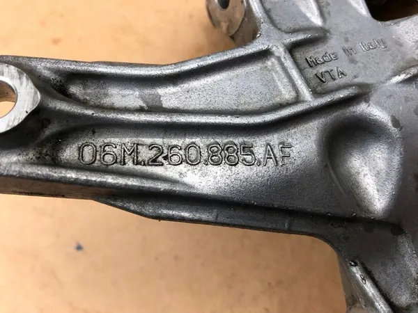 Support de Compresseur 06M260885AF AUDI RS5 S7 S6 image 8