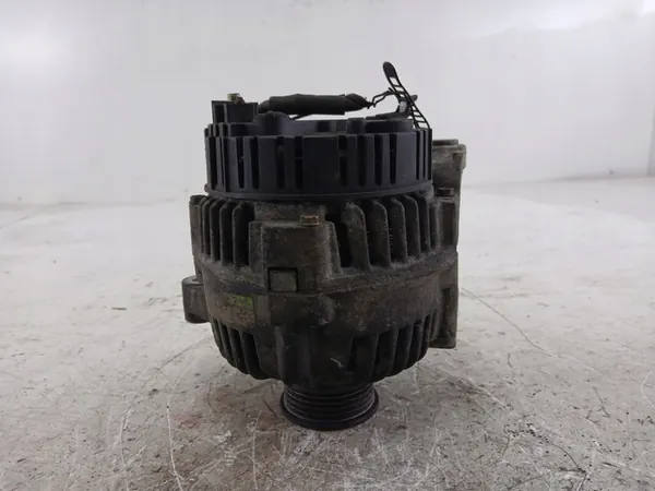 AUDI A4 B5 1.8 20V Generaattori 058903016B image 3