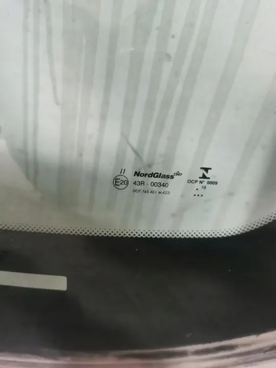 BMW OE Beheizte Frontscheibe mit Sensor - OEM image 9