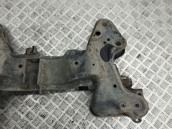 Subchasis Delantero Peugeot OEM AMD75715 - Usado image 3