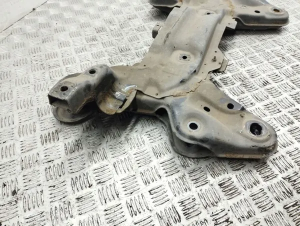 Subchasis Delantero Peugeot OEM AMD75715 - Usado image 6