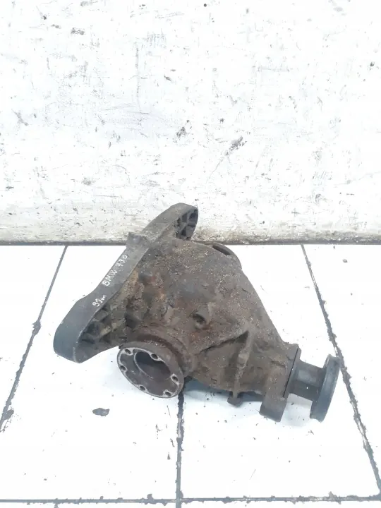 Différentiel arrière BMW OEM BM06386640 pour 1996 Série 7 E38 image 3