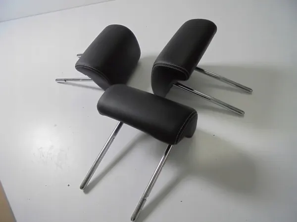 Takaistuimet OEM ZAGŁÓWKI TYŁ I-PACE X-590 image 2