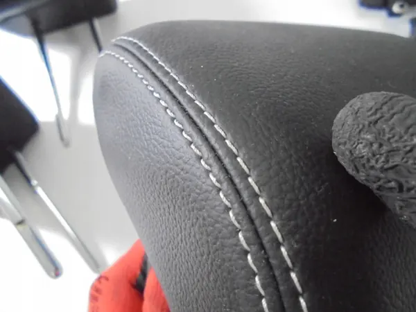 Takaistuimet OEM ZAGŁÓWKI TYŁ I-PACE X-590 image 5