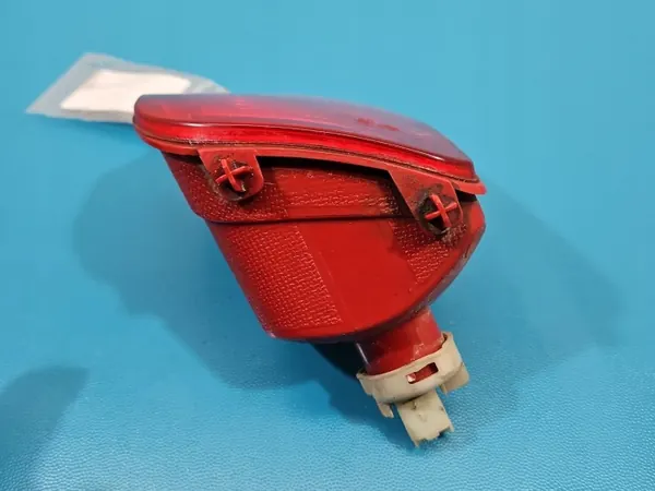 OEM 9811718380 Lanterna Traseira Direita Anti-Nevoeiro Peugeot 3008 II image 3