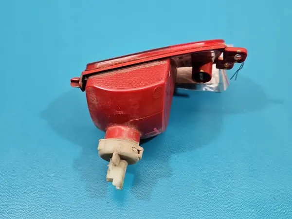 OEM 9811718380 Lanterna Traseira Direita Anti-Nevoeiro Peugeot 3008 II image 5