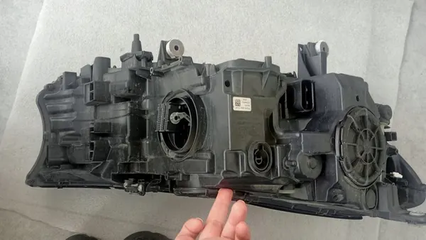 Refletor BMW OE 63117408709 image 6