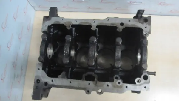 Bloc moteur OEM 03C021 pour Golf Polo 1.4 TSI image 5
