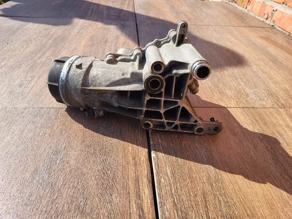 JEEP CHEROKEE KL 2.0 M-JET Base do Radiador de Óleo image 3