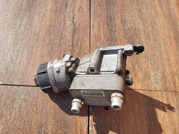 JEEP CHEROKEE KL 2.0 M-JET Base do Radiador de Óleo image 6