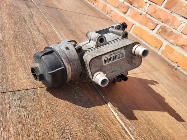 JEEP CHEROKEE KL 2.0 M-JET Base do Radiador de Óleo image 7