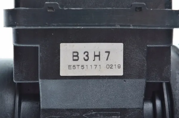 Mazda OE B3H7 E5T51171 Luchtmassameter image 4