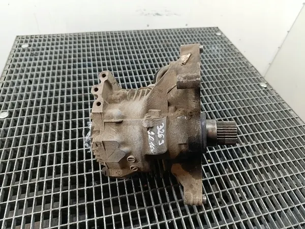 Réducteur de boîte Nissan X-Trail I T30 image 7