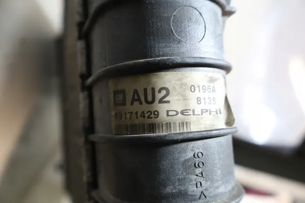 Vattenkylare Opel Zafira B 1.9CDTI OEM 13171429 image 5