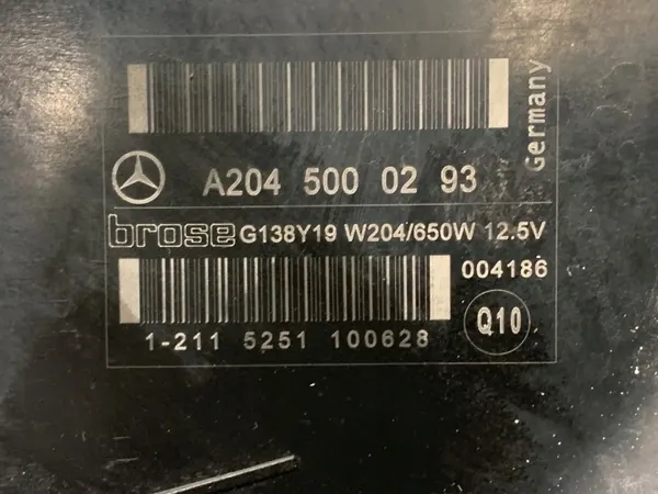 Radiatorventilator OEM A2045000293 voor Mercedes S212 3.0 image 4