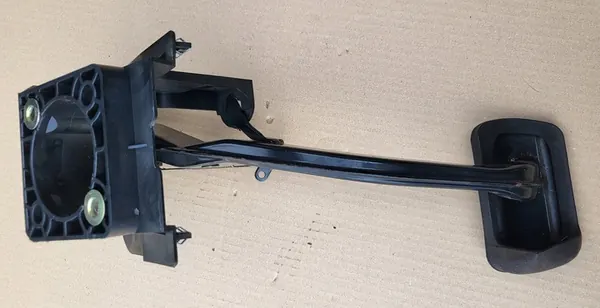 Bremspedal Mercedes E-Klasse W211 OE 1232910082 image 4