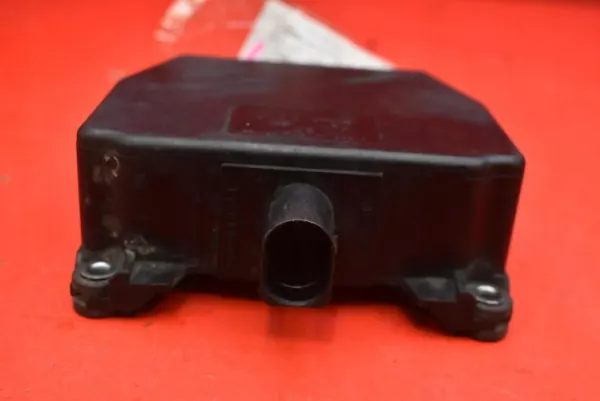 Magneettiventtiili OEM 6Q0906625 Skoda Octavia II:lle image 3