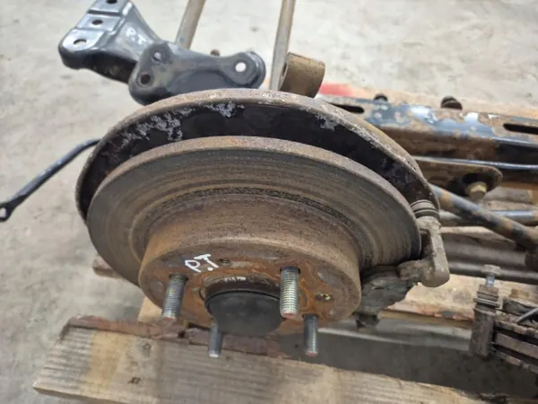 OEM Wrakomania-29949- Hinterachsschwinge Kia Cerato image 4
