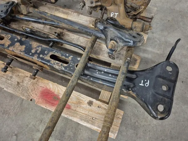 OEM Wrakomania-29949- Hinterachsschwinge Kia Cerato image 6