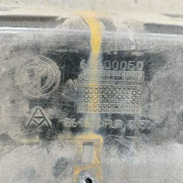 Viga de para-choque traseiro Alfa Romeo Spider (916_) 60600050 image 6