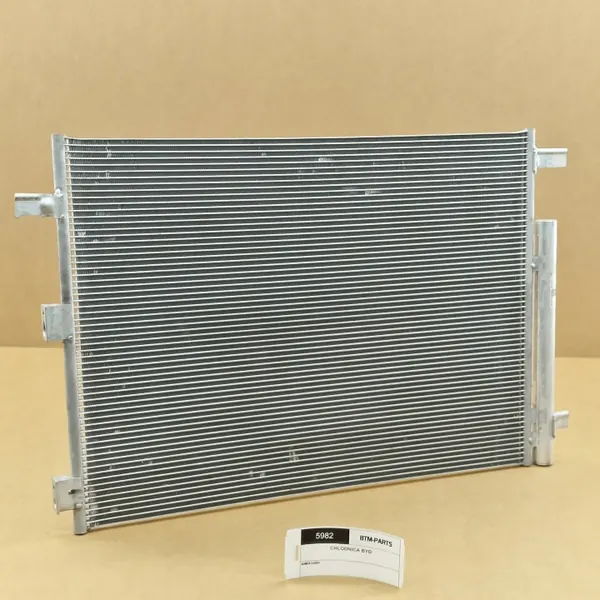 BYD SEAL Waterradiator OEM 8105010 - Gebruikt image 2