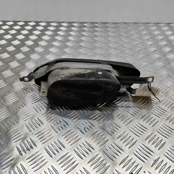BMW 7-sarjan pakopää OEM 51128063168 Käytetty image 3