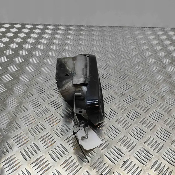 BMW 7-sarjan pakopää OEM 51128063168 Käytetty image 4