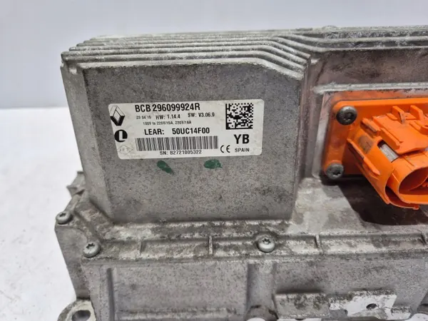 Inversor Renault Kangoo 2/3 OEM 296099924R - Usado image 6