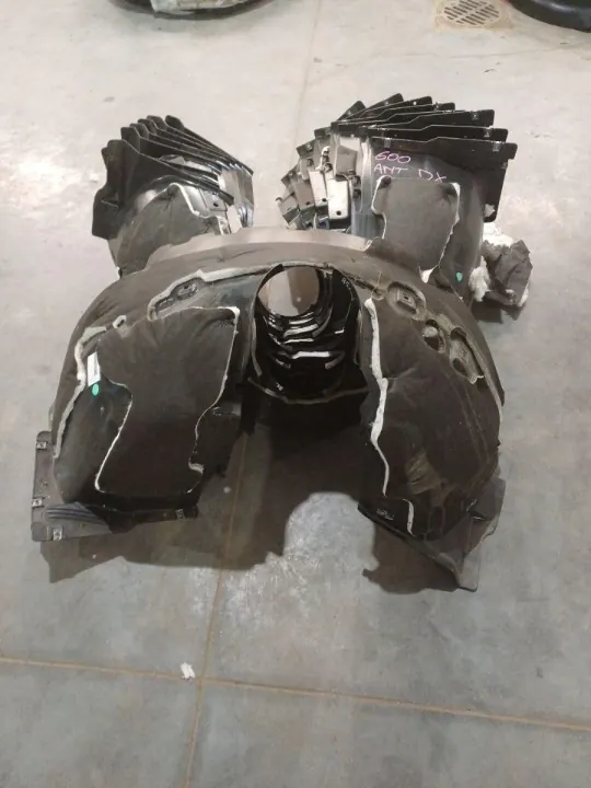 Linker voor spatbord Fiat 600 OEM 52215201 image 2