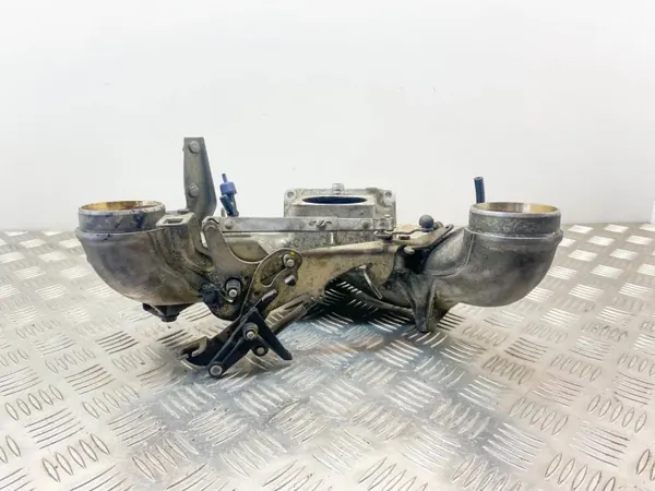 Käytetty imukansi OEM 1041414801 Mercedes-Benz SL:lle image 2