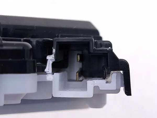 Actuador tapa combustible Nissan Qashqai J12 OEM AMD224188 image 6