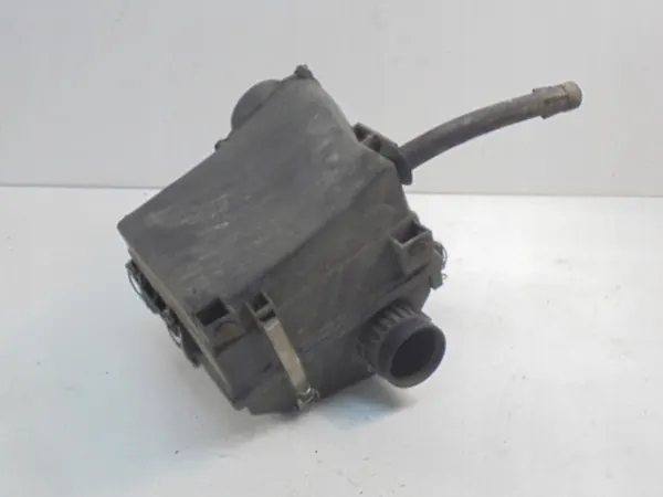 MERCEDES E W124 Ilmansuodattimen kotelo image 6