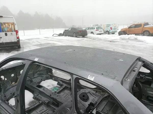 Techo Skoda Octavia IV Lift Kombi OEM LF7C - Usado image 4