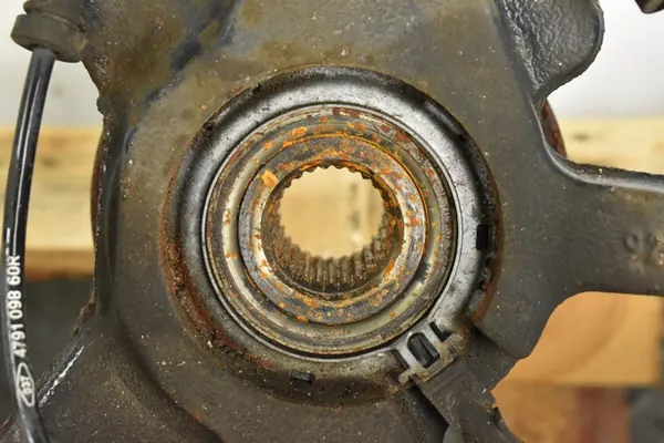 Mozzo di Sospensione Anteriore Destro 8200755590 Kangoo II Citan W415 image 8