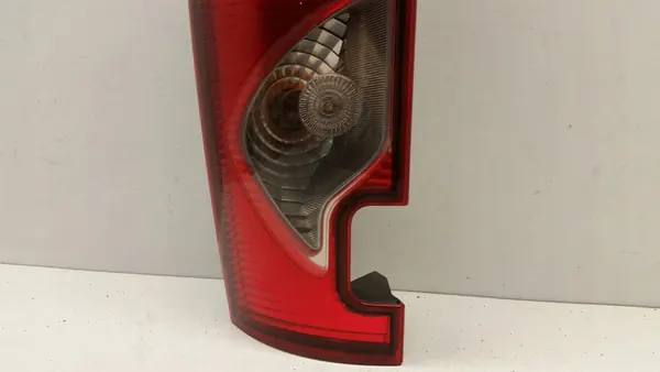 Luz trasera derecha Renault Kangoo 2 2011 8200419945 image 5