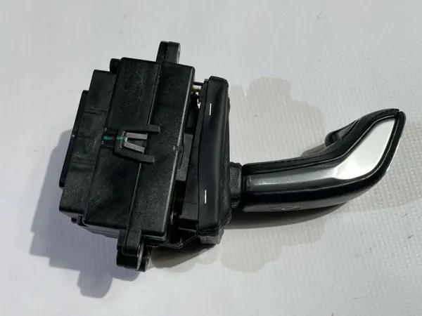 Selector de cambios Maserati Ghibli OEM 06701263140 image 7