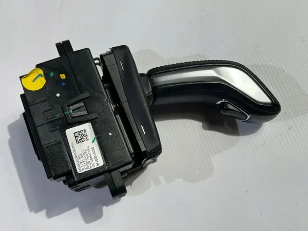 Selector de cambios Maserati Ghibli OEM 06701263140 image 8