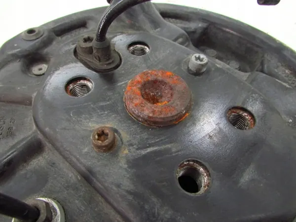Tambour de frein gauche arrière PEUGEOT 208 OEM 12-18r image 6